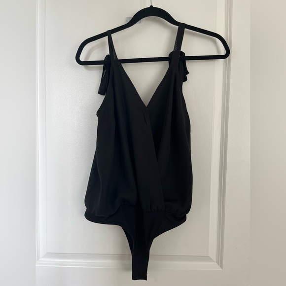 South Moon Under Black Bodysuit - Picture 4 of 7